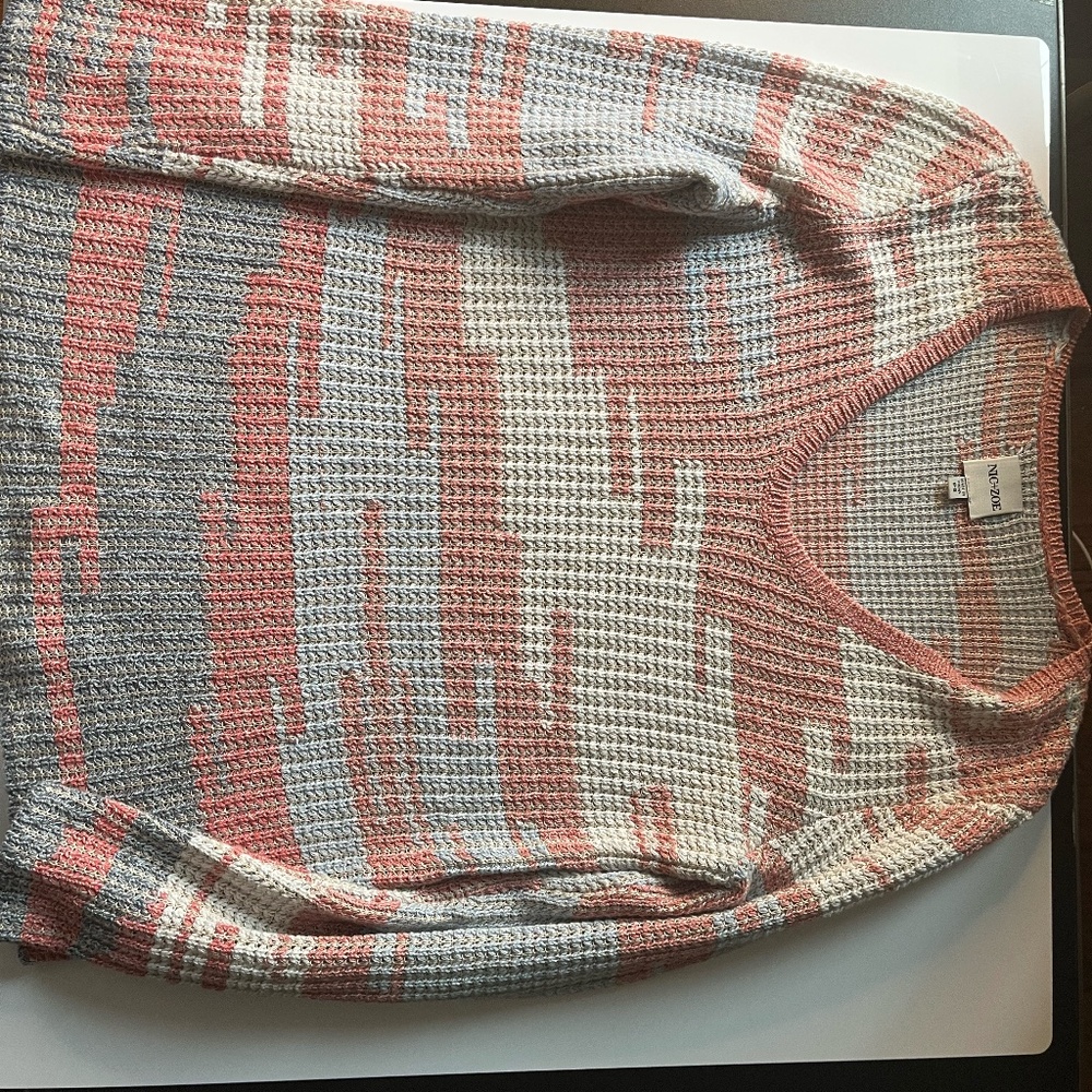 Womens V Neck Pull Over Sweater